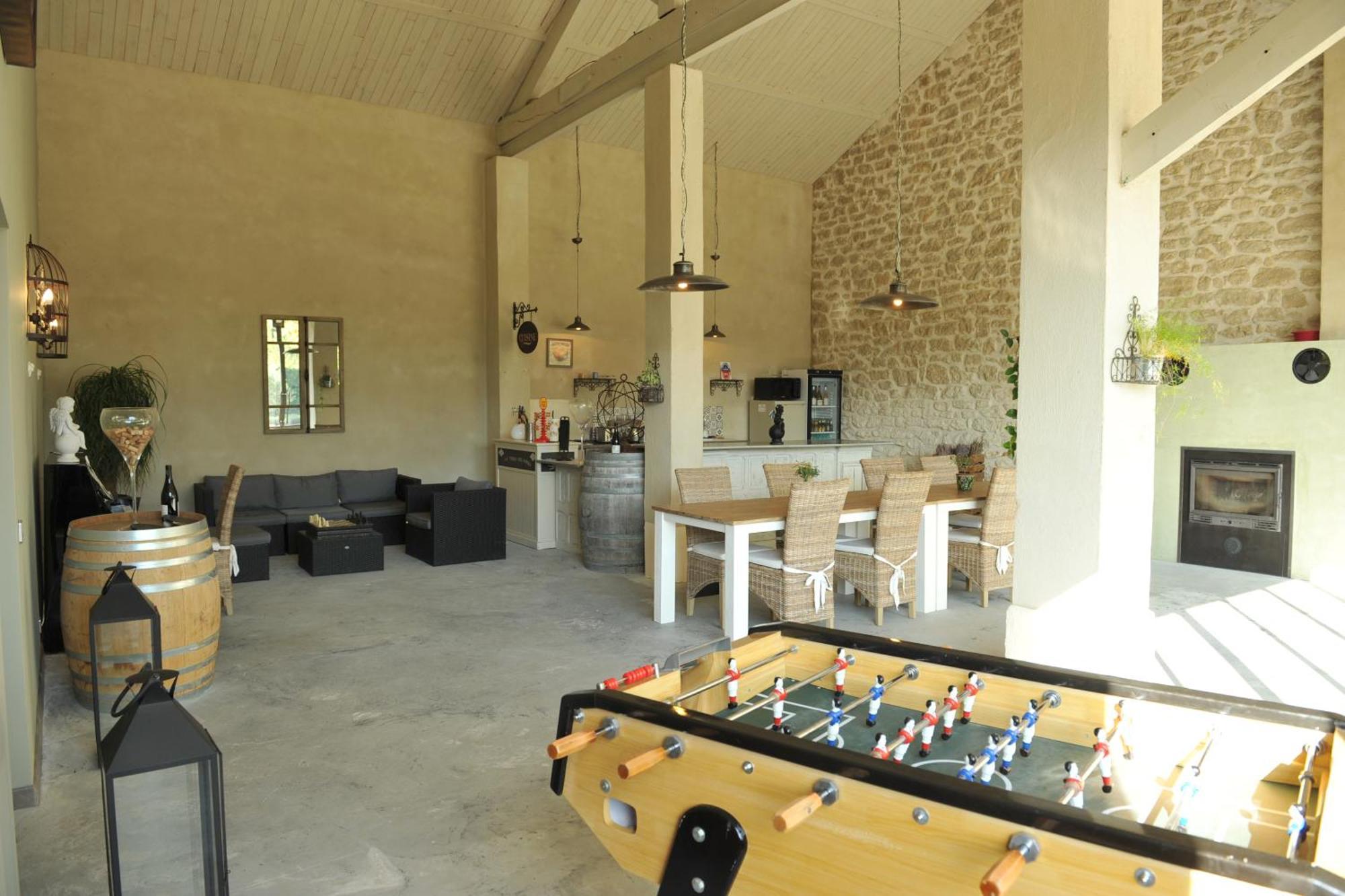 사리앙 르 마 테르 데 앙주 B&B 외부 사진