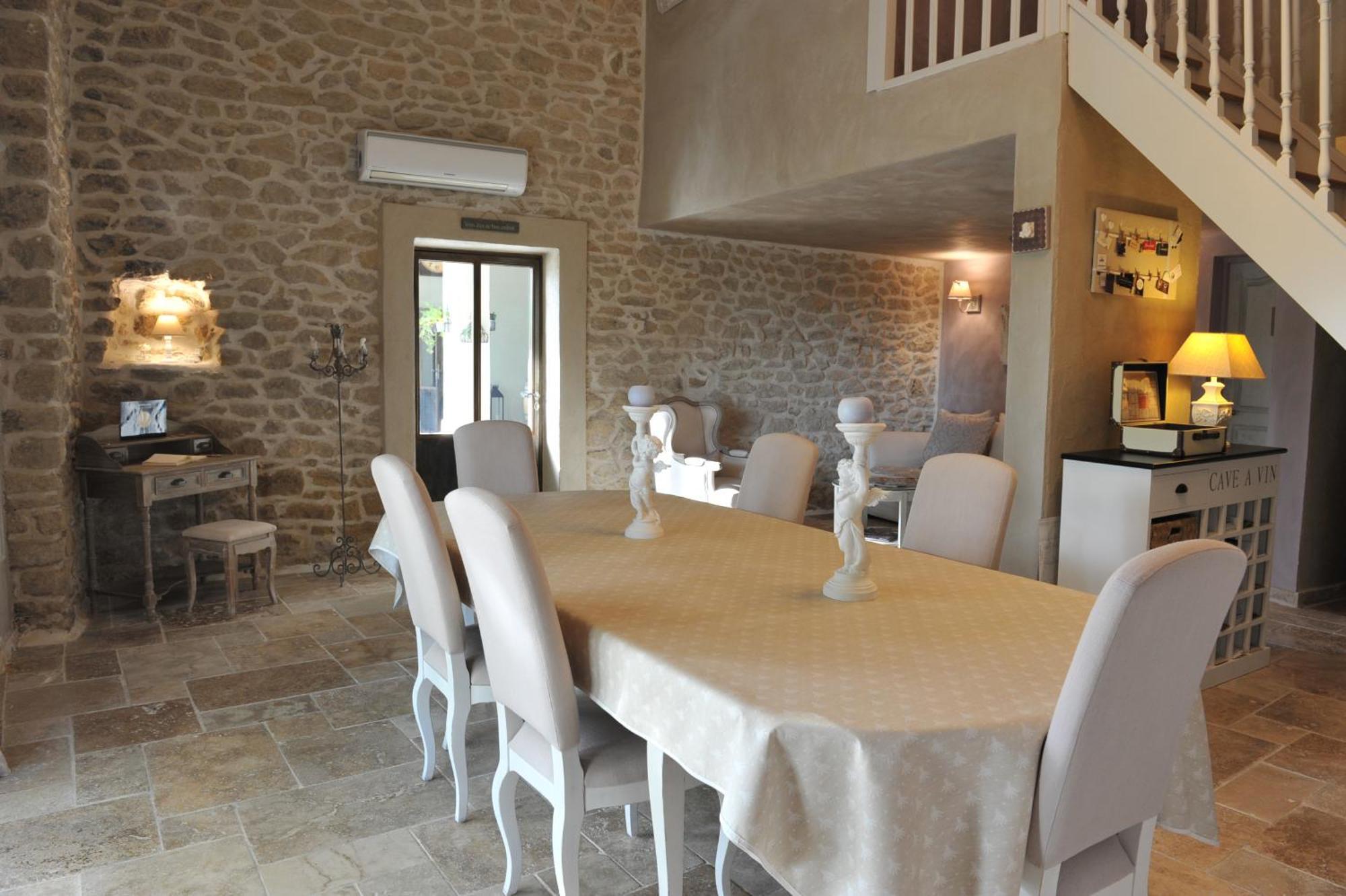 사리앙 르 마 테르 데 앙주 B&B 외부 사진